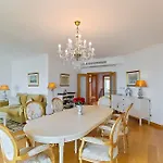 Haven In - Exquisite 15th And Floor With Elevators, Parking And An Incredible View From The 7 Meters Balcony To The Longest Waterfront In Lisboa