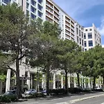 Haven In - Exquisite 15th And Floor With Elevators, Parking And An Incredible View From The 7 Meters Balcony To The Longest Waterfront In Lisbon