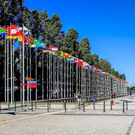 Haven In - Exquisite 15th And Floor With Elevators, Parking And An Incredible View From The 7 Meters Balcony To The Longest Waterfront In Apartament Lizbona