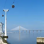 Apartman Haven In - Exquisite 15th And Floor With Elevators, Parking And An Incredible View From The 7 Meters Balcony To The Longest Waterfront In Lisboa