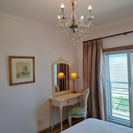 Haven In - Exquisite Floor With Air Conditioning, 7 Meters Balcony To The Longest Waterfront In * Lisboa